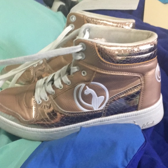 baby phat shoes price